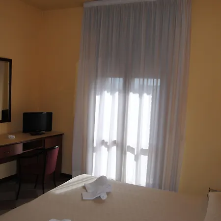 拉菲尼斯酒店 福尔米吉内