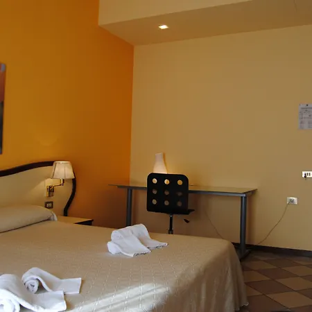 La Fenice 3* フォルミージネ