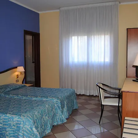 Hotel La Fenice 3*